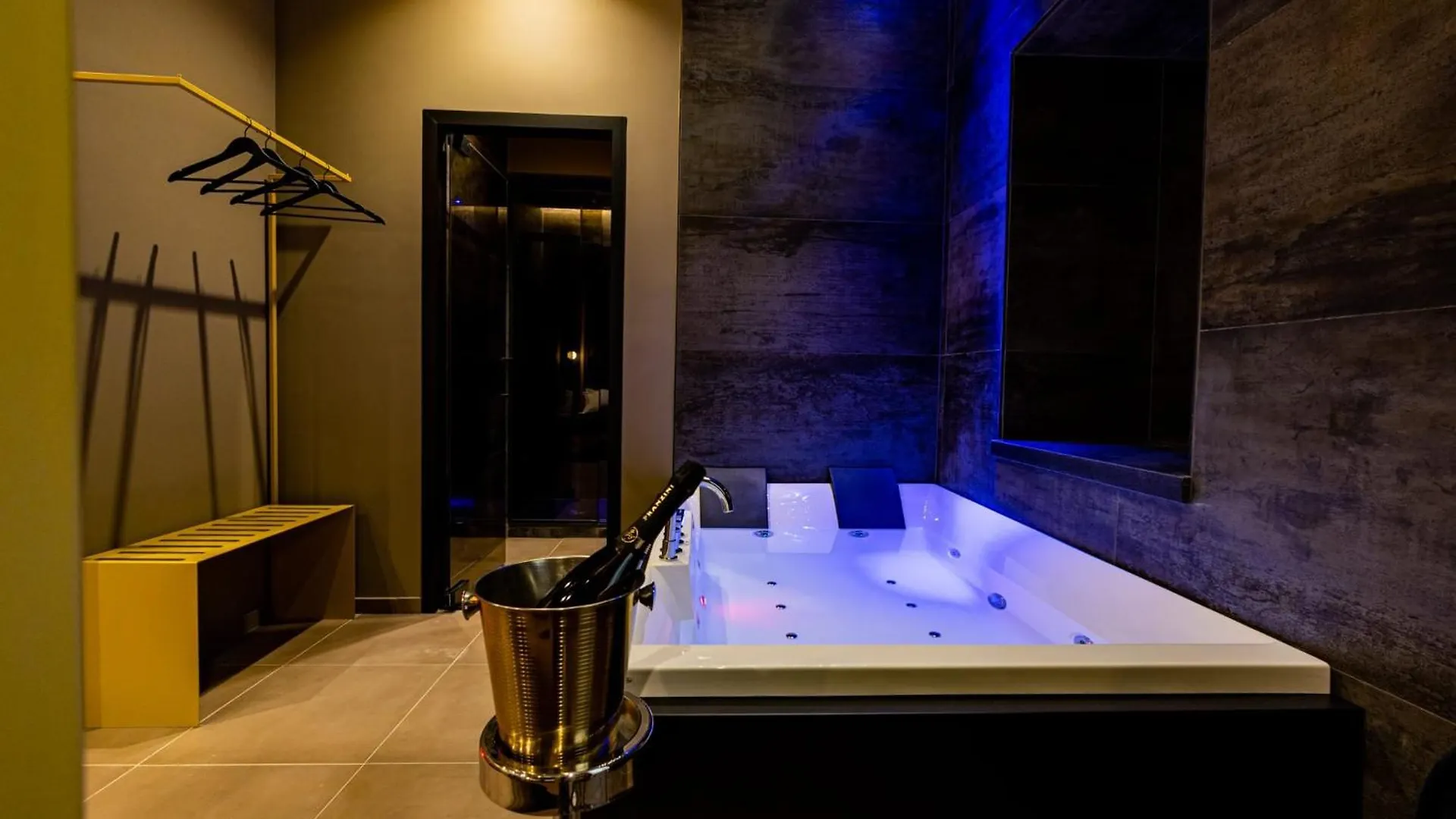 Gold Suite&Spa 巴勒莫 招待所