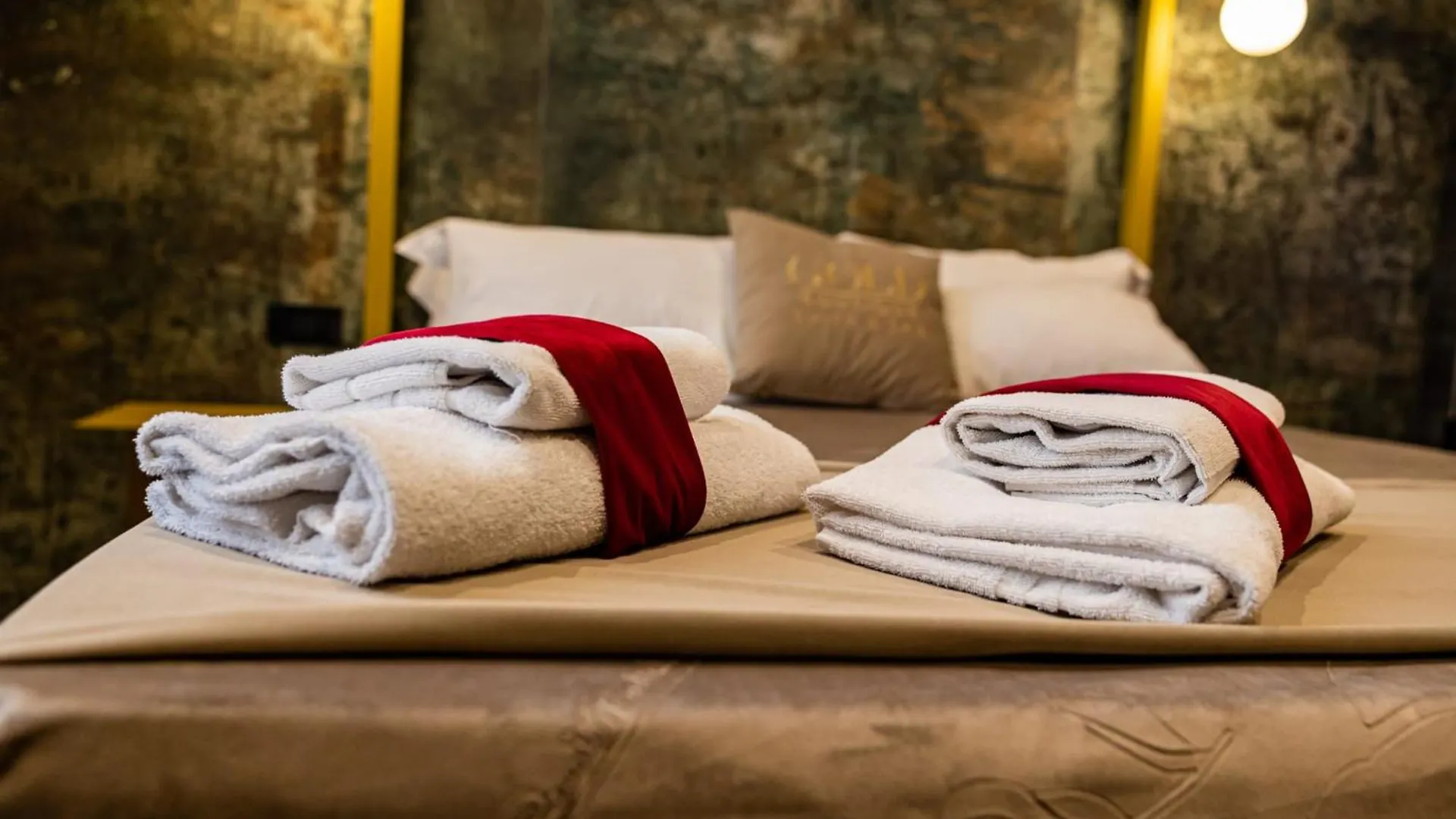 Gold Suite&Spa Палермо 0*,  Италия